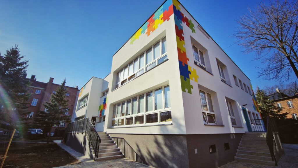 Budynek Przedszkola nr 10 po termomodernizacji.