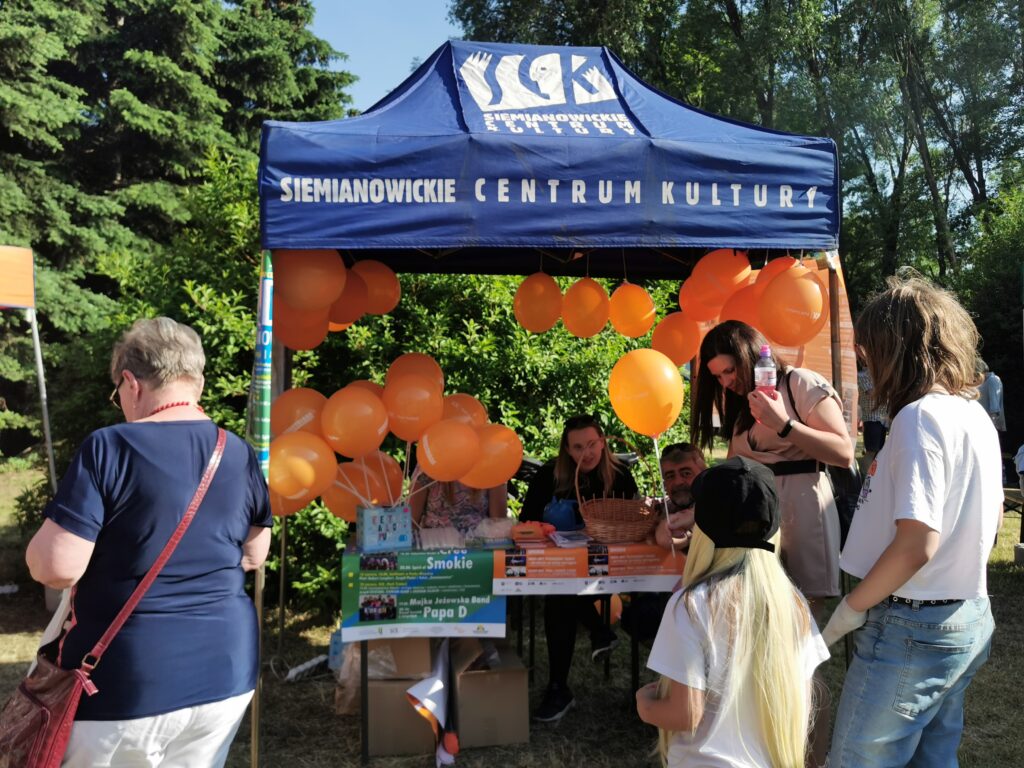 Namiot SCK był oblegany przez ludzi