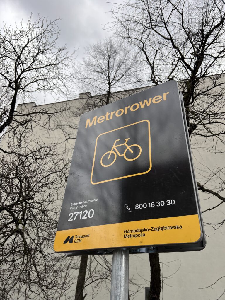 Oznakowanie stacji Metroroweru