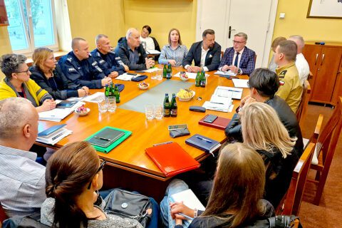 Posiedzenie Powiatowego Zespołu Zarządzania Kryzysowego w Siemianowicach Śląskich.