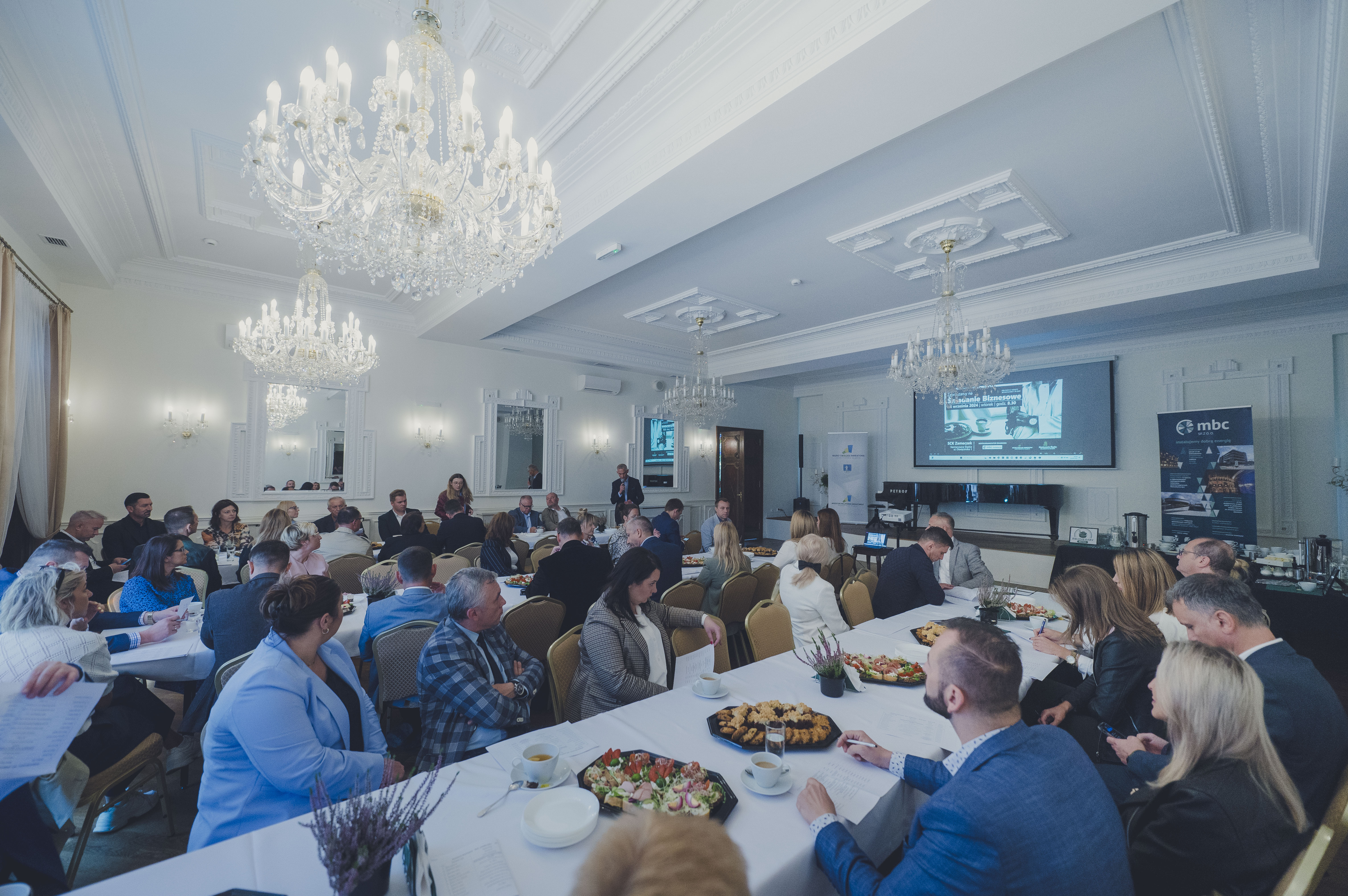 Śniadanie Biznesowe zakończone sukcesem – inspirujące rozmowy i nowe perspektywy
