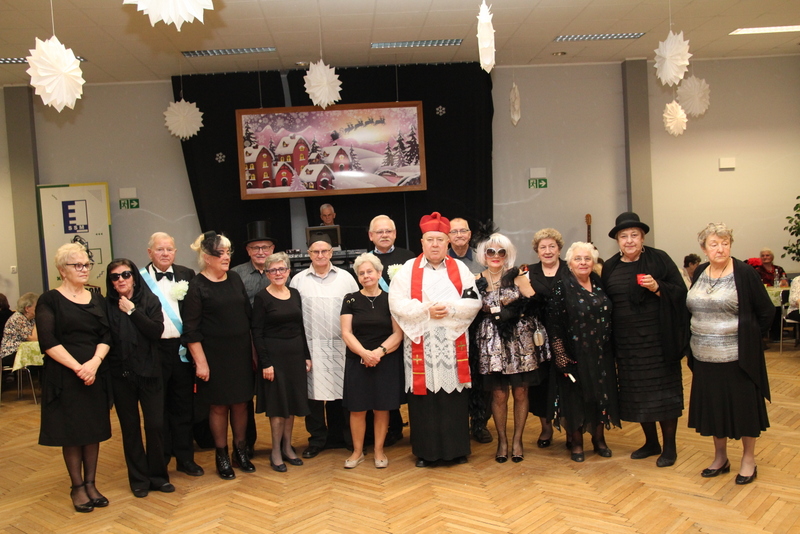 Zdjęcie grupowe uczestników ceremonii