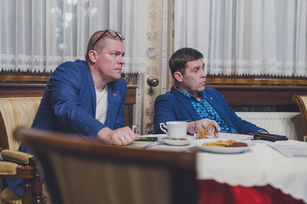 Radni Adam Klacka i Paweł Siegel - w trakcie spotkania zespołu siemianowickiego Geranium.