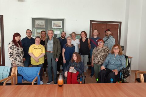 Uczestnicy grupy podczas wykładu w Bibliotece Śląskiej.