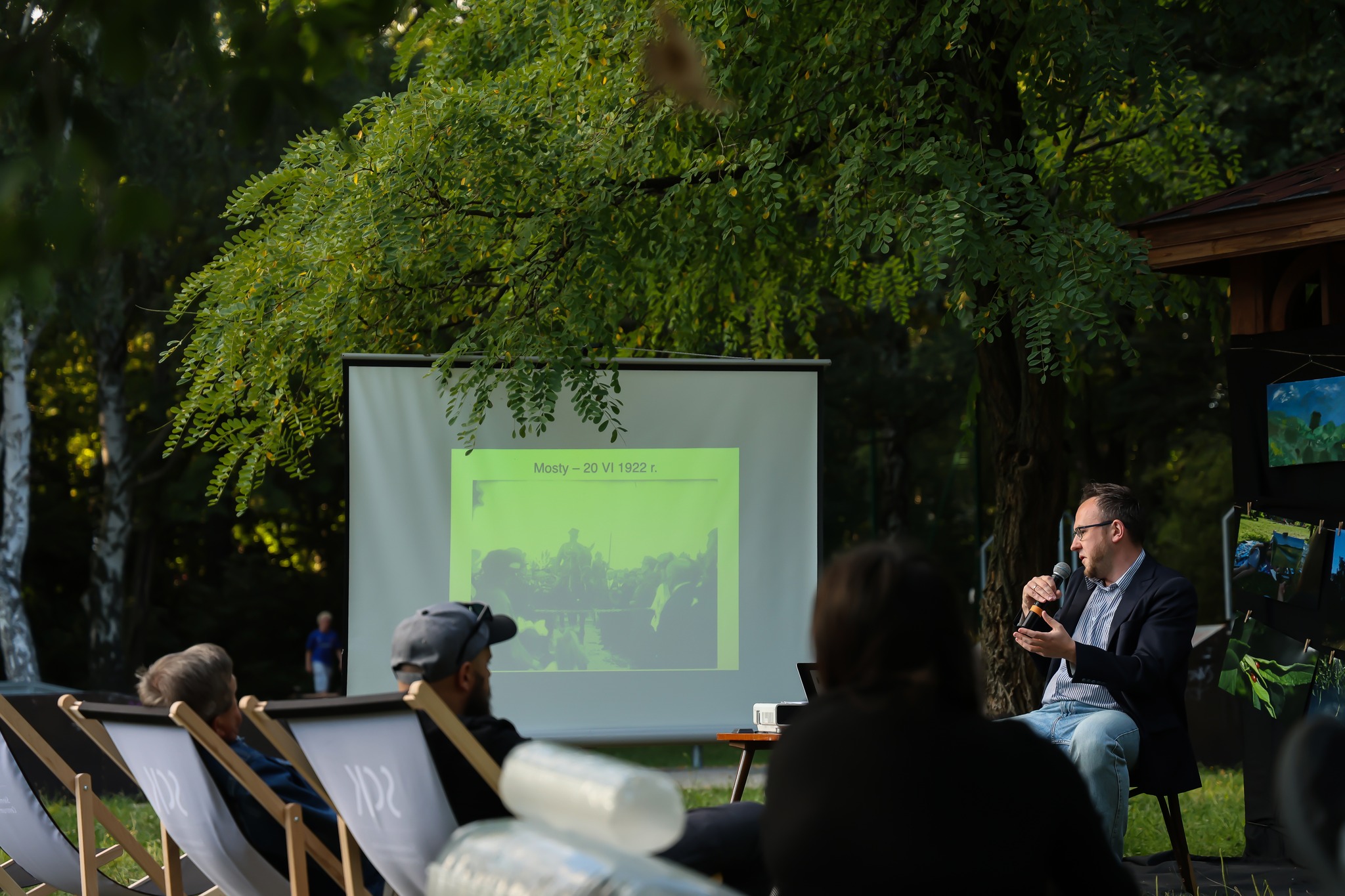 Dwa spacery, dwa spojrzenia na dziedzictwo