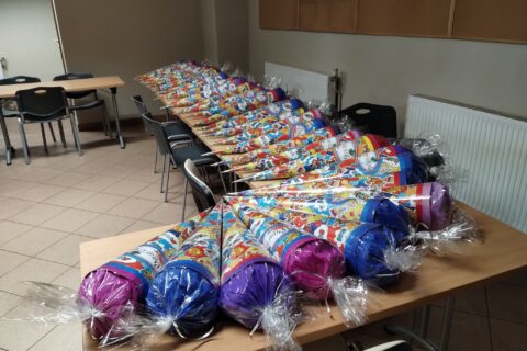 Przygotowane tyty dla pierwszoklasistów.