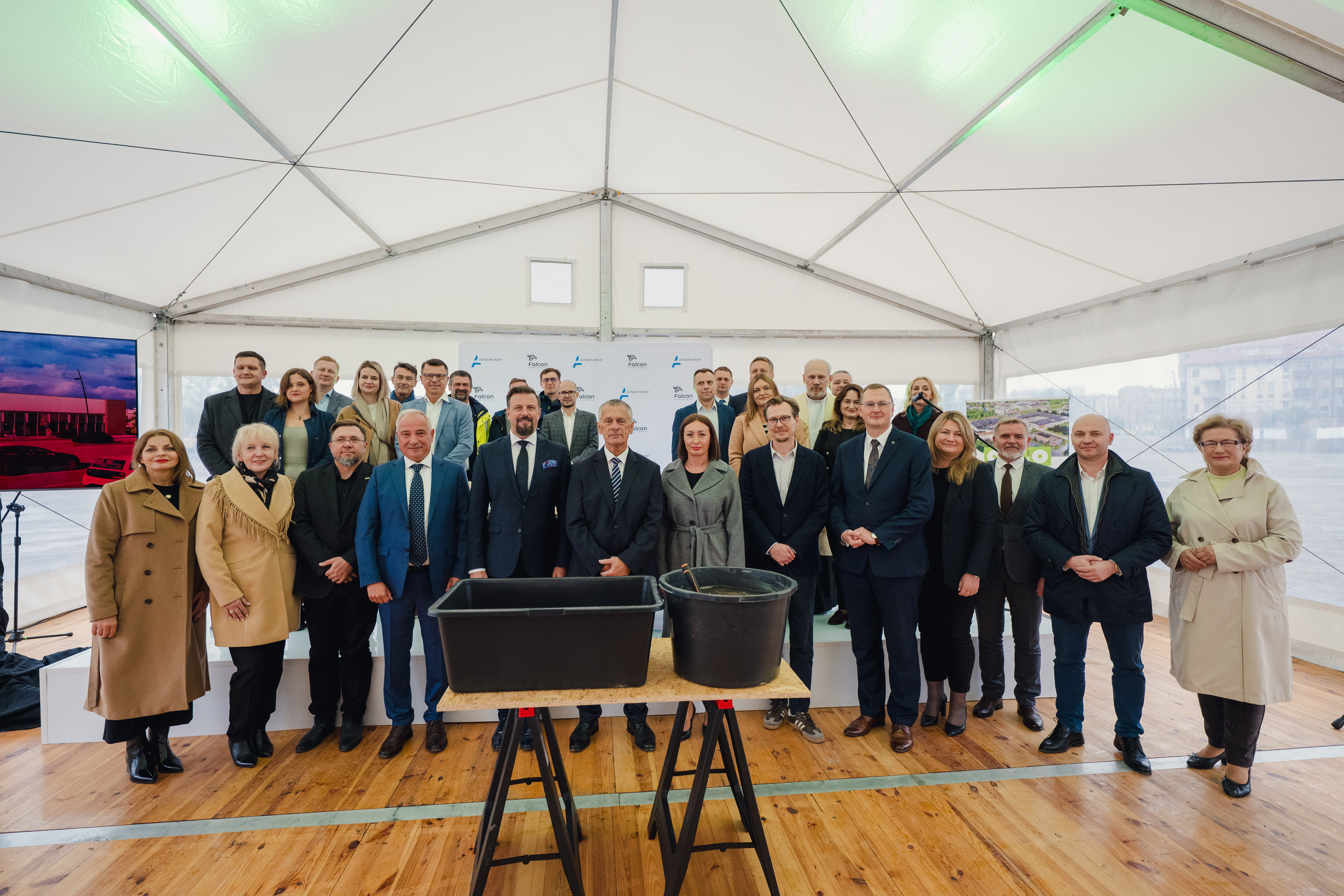 Wmurowanie kamienia węgielnego pod inwestycję realizowaną na pohutniczych terenach