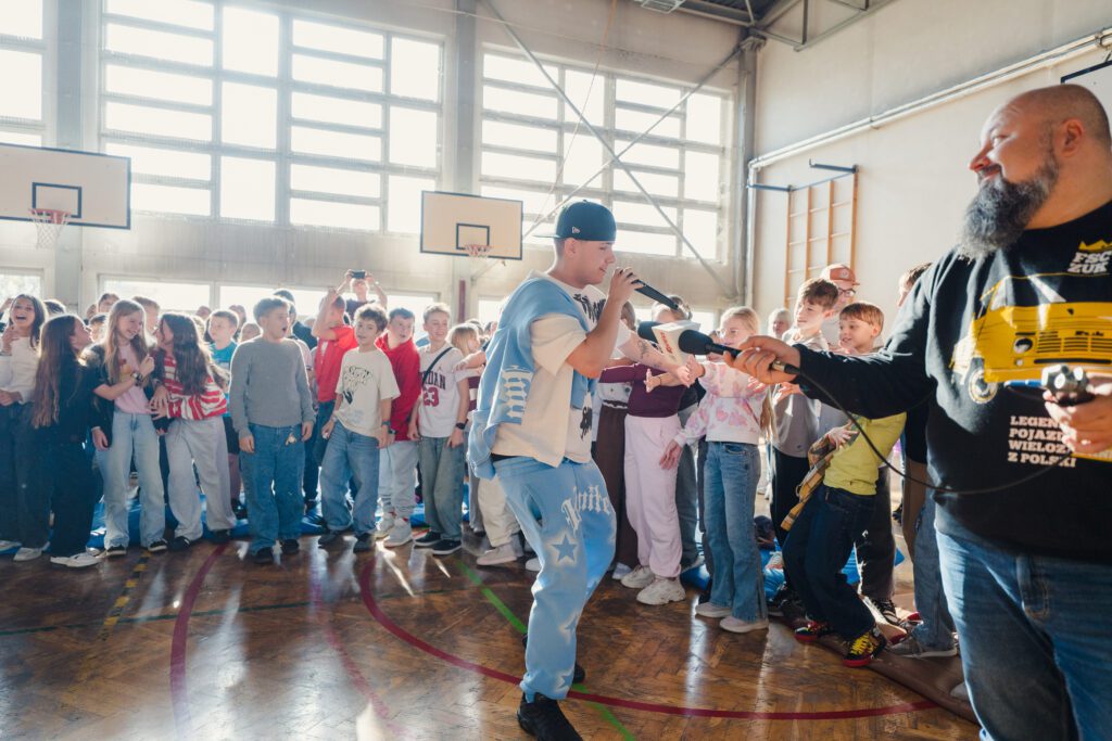 Występ LOKIEGO podczas inauguracji kampanii