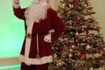 Mikołaj przy choince w SCK - Zameczek