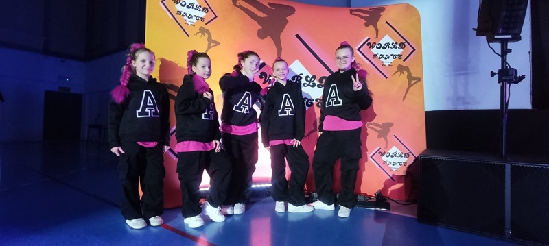 ABSTRAKCJA z SCK laureatem World Dance