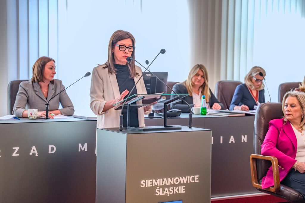 Agnieszka Opałko, Państwowy Powiatowy Inspektor Sanitarny w Katowicach przedstawia informację o stanie bezpieczeństwa sanitarnego Siemianowic