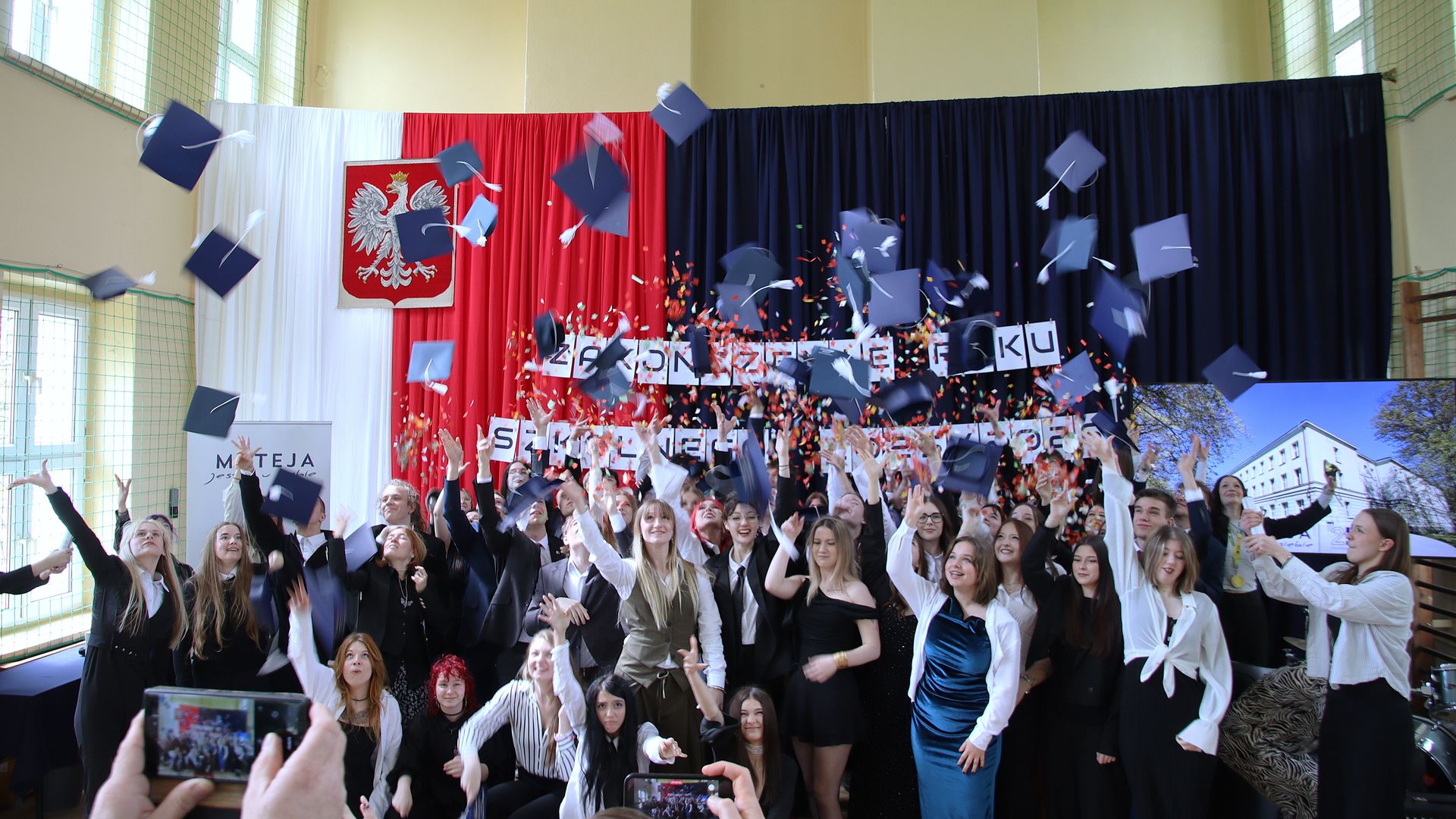 Matejkowscy abiturienci na czerwonym dywanie