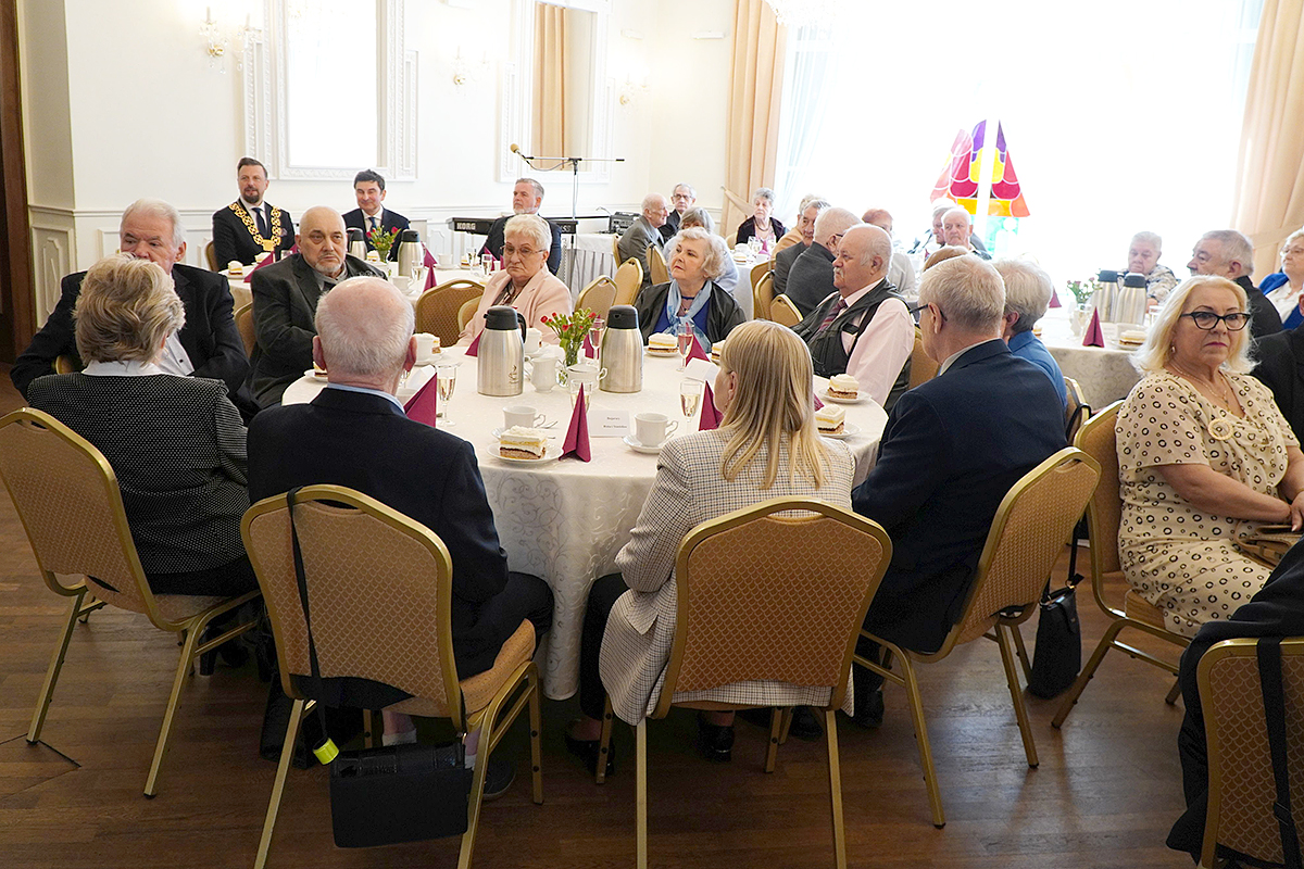 Wojewoda Śląski u siemianowickich jubilatów