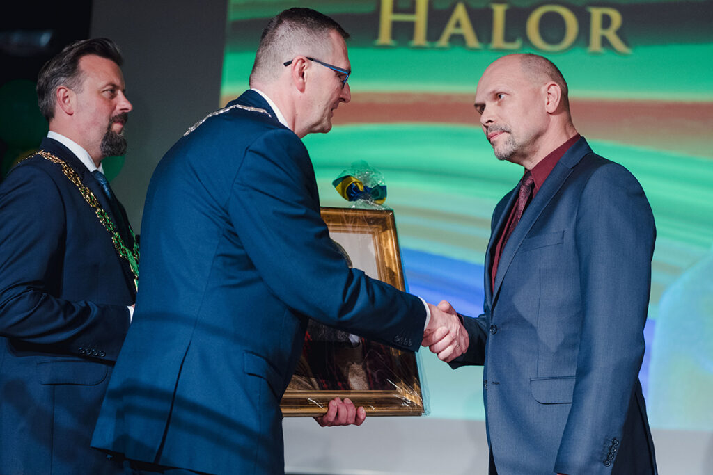 Od lewej: Rafał Piech, Prezydent Miasta Siemianowice Śląskie, Adam Cebula, Przewodniczący Rady Miasta Siemianowic Śląskich i Jakub Halor.