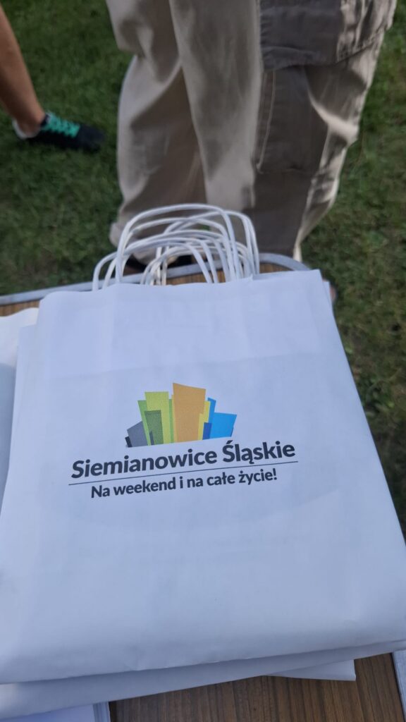 Okolicznościowa torebka z niespodzianką