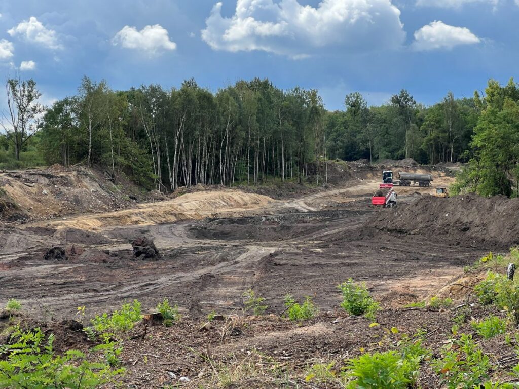 Budowa układu drogowego na Srokowcu