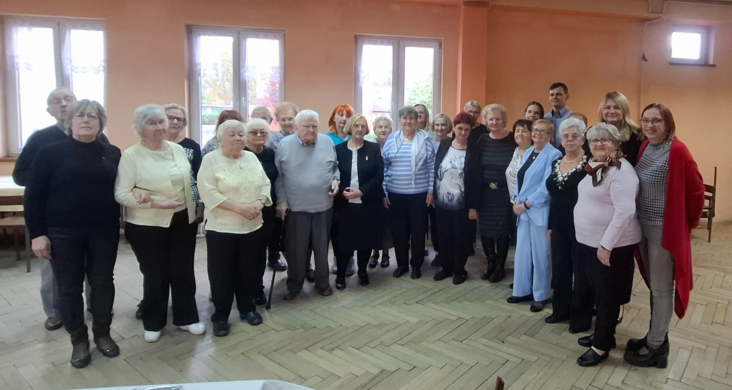 Biała laska symbolem niezależności. Spotkanie siemianowickiego Koła Polskiego Związku Niewidomych